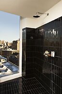 The Standard High Line