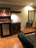 Savannah Resort Hotel