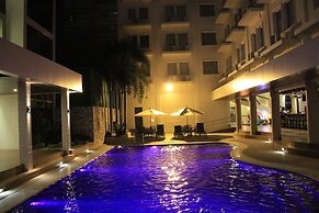 Savannah Resort Hotel