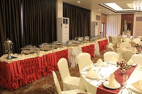 Savannah Resort Hotel