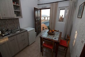 Ilias Apartments