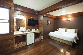 Khaung Chang Kam Boutique Hotel