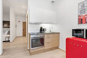 Blue Mountain Apartments by Heimaleiga