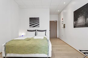 Blue Mountain Apartments by Heimaleiga