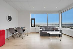 Blue Mountain Apartments by Heimaleiga