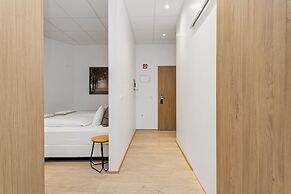 Blue Mountain Apartments by Heimaleiga