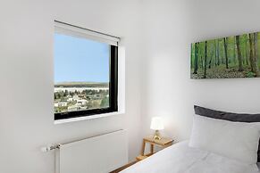 Blue Mountain Apartments by Heimaleiga