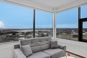 Blue Mountain Apartments by Heimaleiga