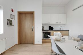 Blue Mountain Apartments by Heimaleiga