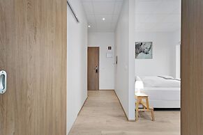 Blue Mountain Apartments by Heimaleiga