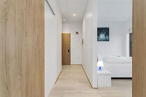 Blue Mountain Apartments by Heimaleiga