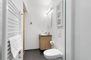 Blue Mountain Apartments by Heimaleiga