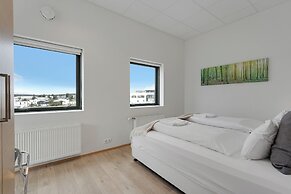 Blue Mountain Apartments by Heimaleiga