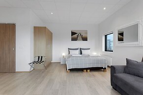 Blue Mountain Apartments by Heimaleiga