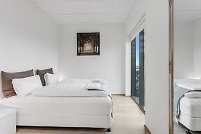 Blue Mountain Apartments by Heimaleiga