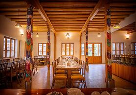 Welcomheritage Lha - Ri - Sa Resort