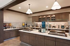 Homewood Suites by Hilton Gateway Hills Nashua