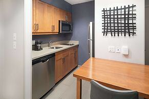 Homewood Suites by Hilton Gateway Hills Nashua