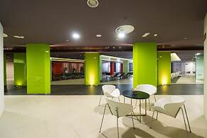 Hotel HD Beach Resort & SPA