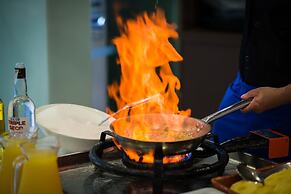 Hotel HD Beach Resort & SPA