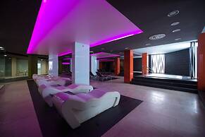 Hotel HD Beach Resort & SPA