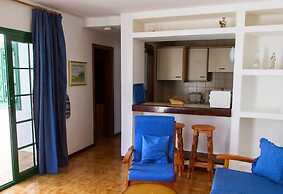 Apartamentos las Acacias