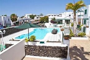 Apartamentos las Acacias