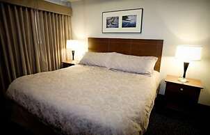 Heritage Inn & Suites