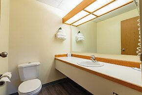 Woodland Inn Meadow Lake