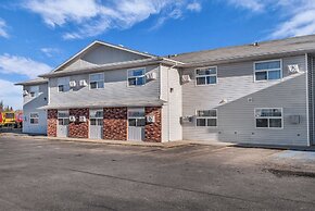 Woodland Inn Meadow Lake