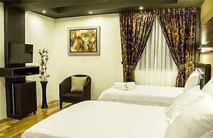 Due Hotel