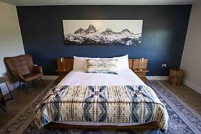 Teton Peaks Resort