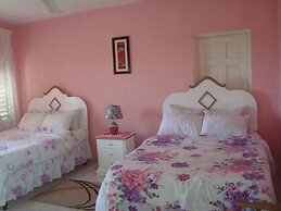 Diamond Villas and Suites