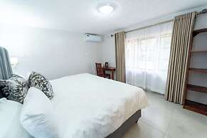 Mopani Lodge