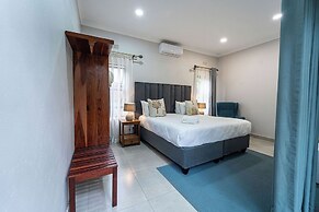 Mopani Lodge