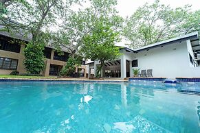 Mopani Lodge