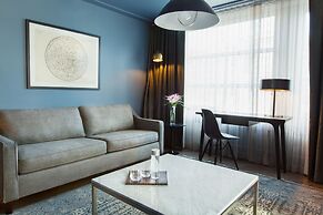 The Tillary Hotel