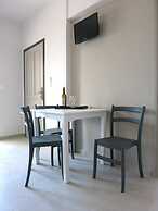 Amaryllis Hotel Apartments