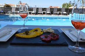 Amaryllis Hotel Apartments