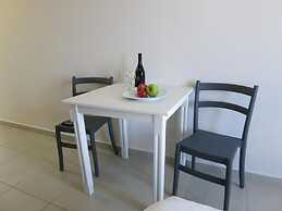 Amaryllis Hotel Apartments