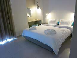 Amaryllis Hotel Apartments