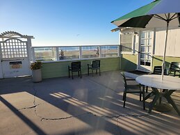 The Beach Cottages