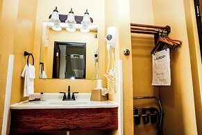 Gettysburg Inn & Suites