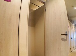 1 Night 1980 Hostel Tokyo