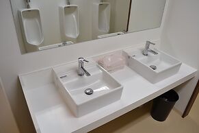 1 Night 1980 Hostel Tokyo