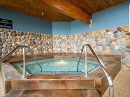Grand Superior Lodge