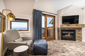 Grand Superior Lodge