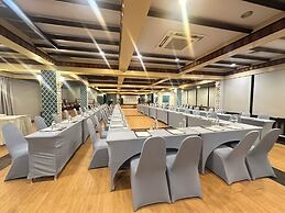 Maldives Beach Resort