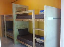 Relax Corner Inn - Hostel