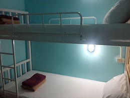 Relax Corner Inn - Hostel